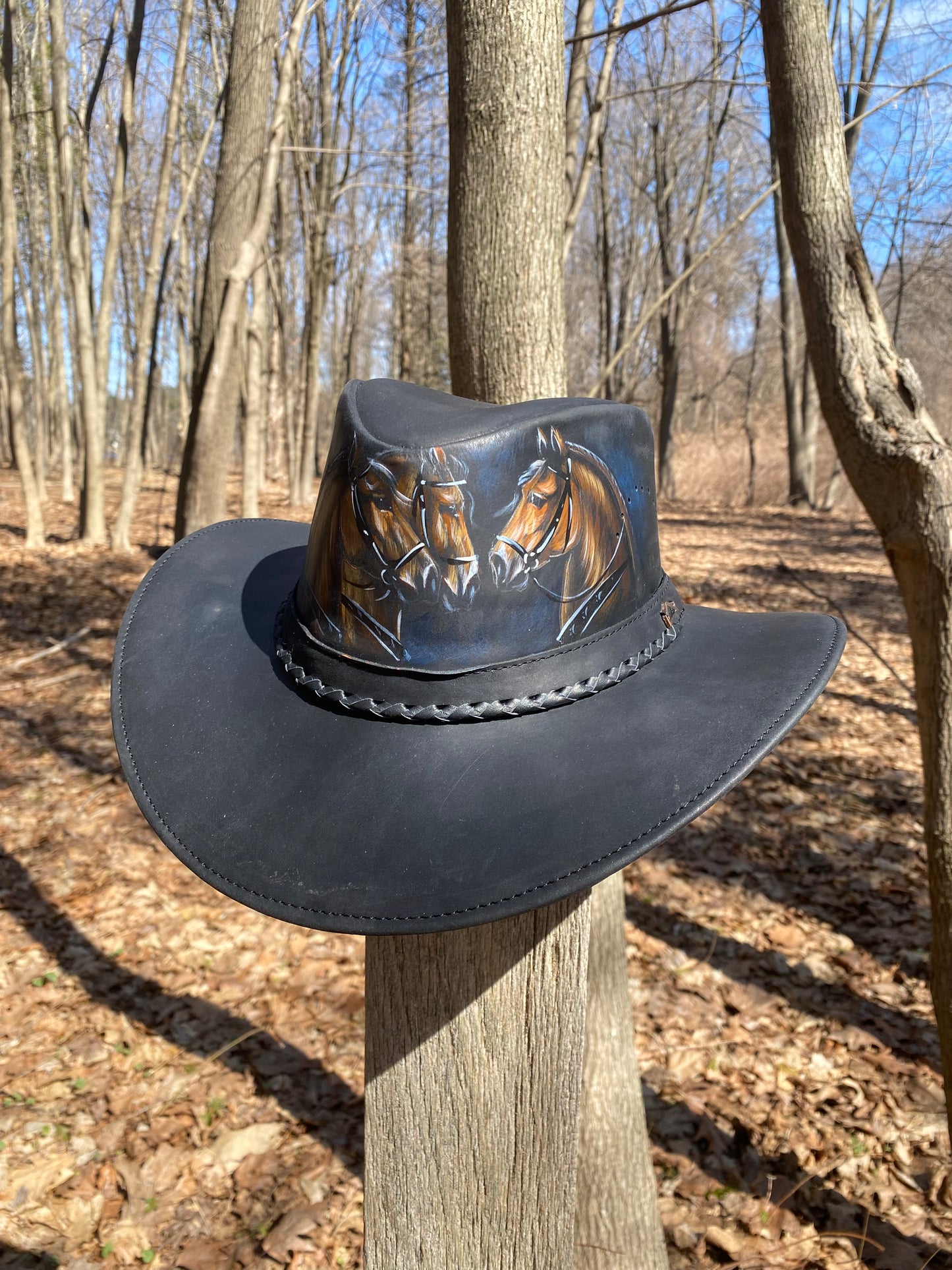 Leather Hat / sombrero en cuero