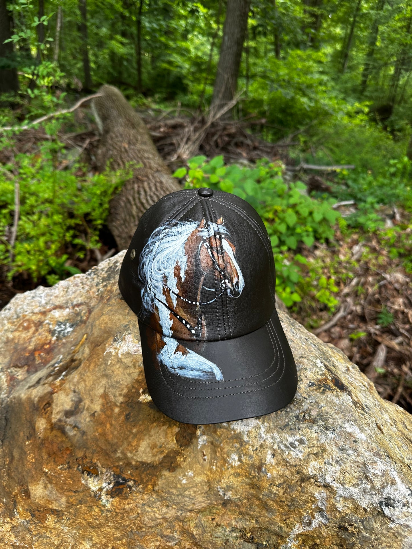 Gorra en cuero café / Leather cap 03