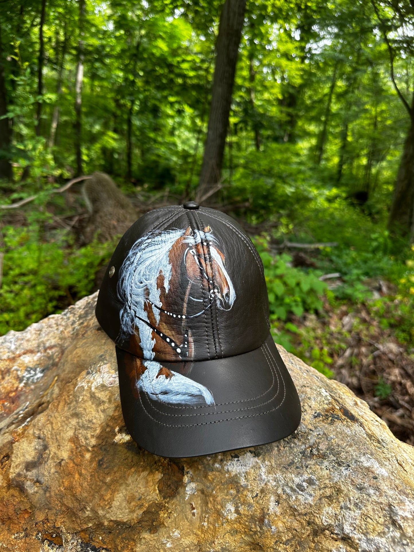 Gorra en cuero café / Leather cap 03