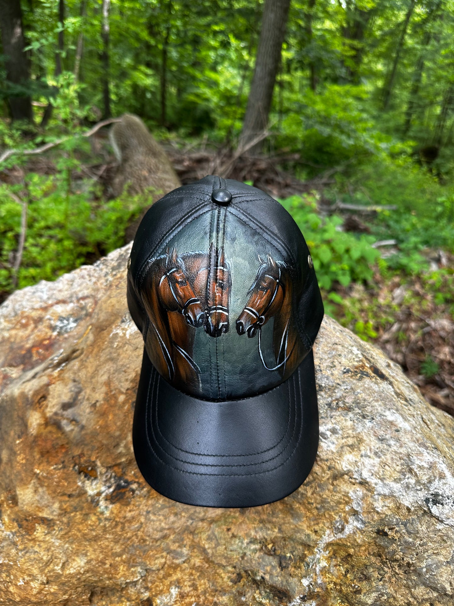 Gorra cuero negra / Leather cap 02